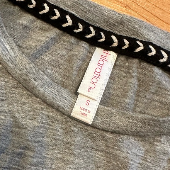 Xhilaration Tee - Picture 2 of 2